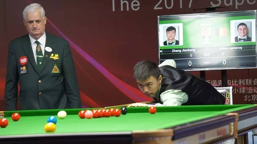 替补并不等 替补并不等