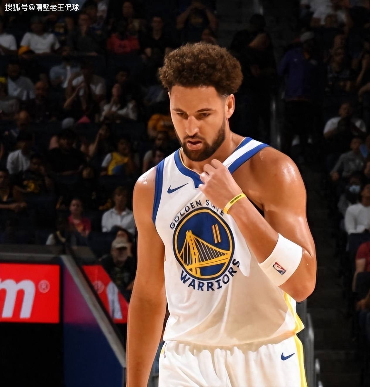 替补中锋 替补中锋